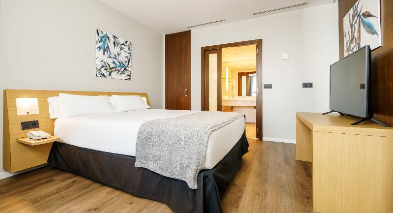Hotel Ilunion 4 Valenza